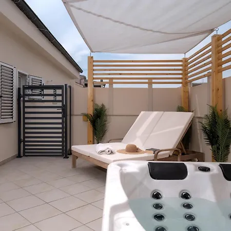 Apartamento Delux Oasis Hvar